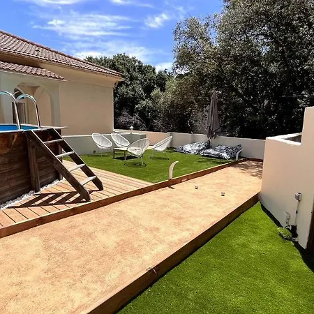 Entierement Renovee Avec Piscine En Plein Coeur De - Corse Villa Bastia