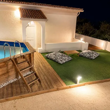 Villa Entierement Renovee Avec Piscine En Plein Coeur De - Corse