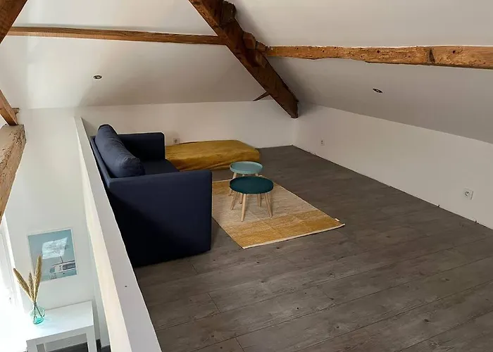 Entierement Renovee Avec Piscine En Plein Coeur De - Corse * Bastia (Corsica)