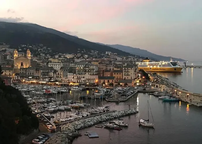 Entierement Renovee Avec Piscine En Plein Coeur De - Corse Bastia (Corsica)