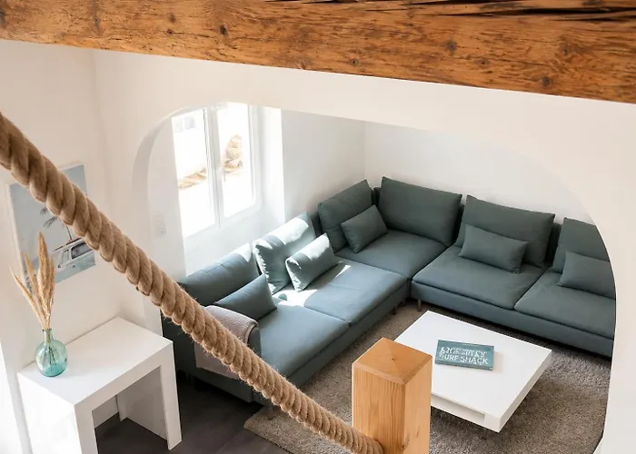Entièrement Rénovée Avec Piscine En Plein Coeur De - Corse Villa Bastia (Corsica)